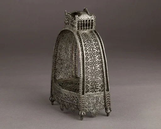 Stirrup