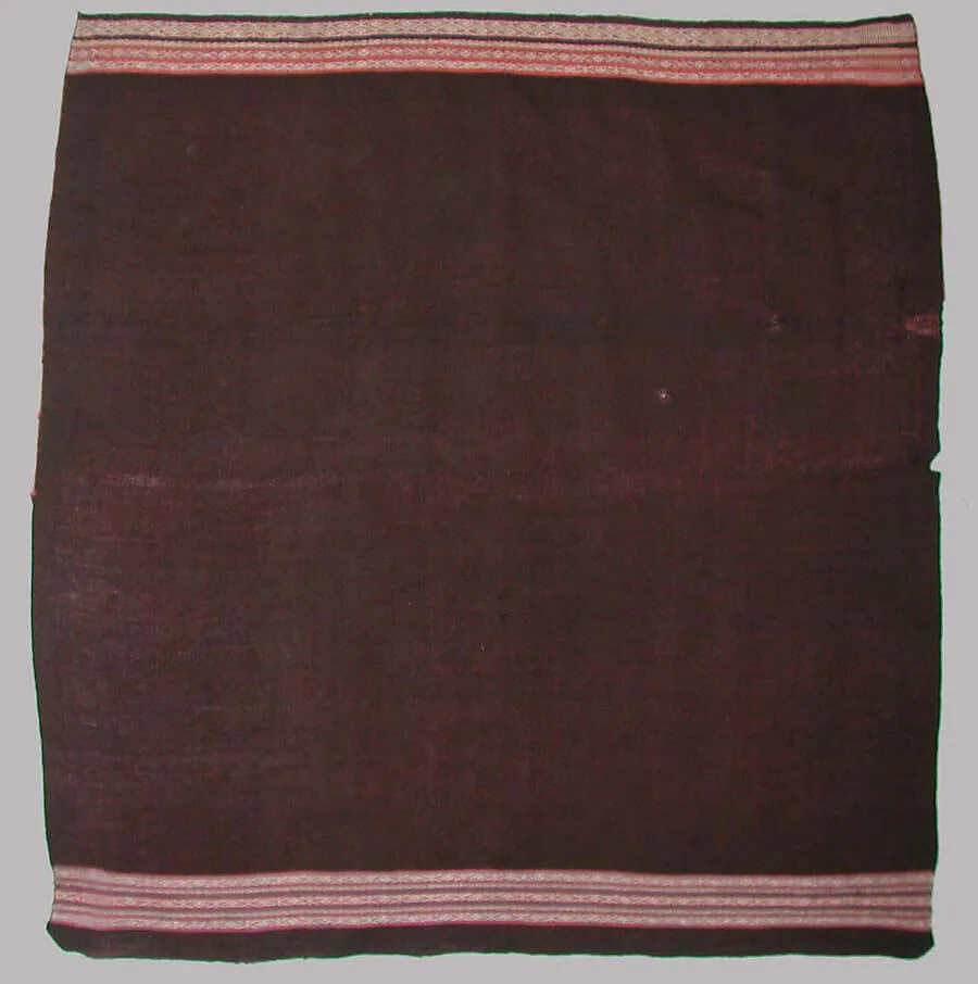 Woman's Overskirt (Aksu) — Unknown