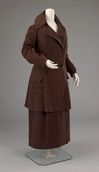 Walking suit — Redfern