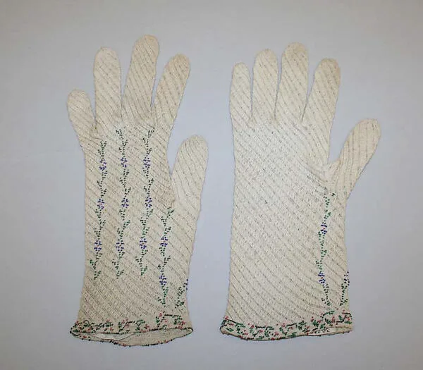 Gloves — Unknown