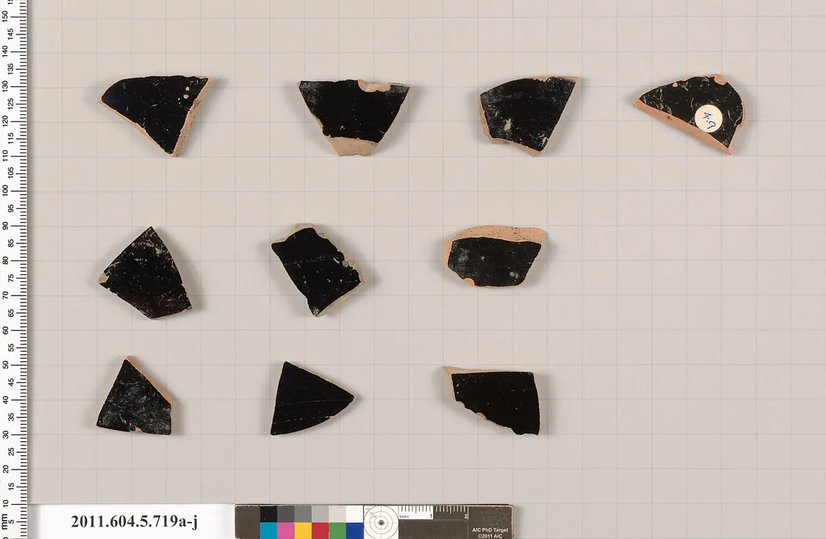 Terracotta fragments of kylikes (drinking cups) — Unknown