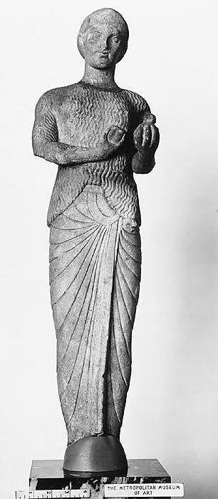Marble Kore statuette — Unknown