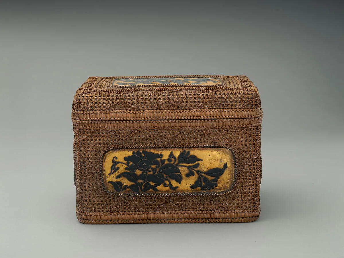 牡丹模様竹細工箱|Basketwork Box with Peonies on Inset — Unknown