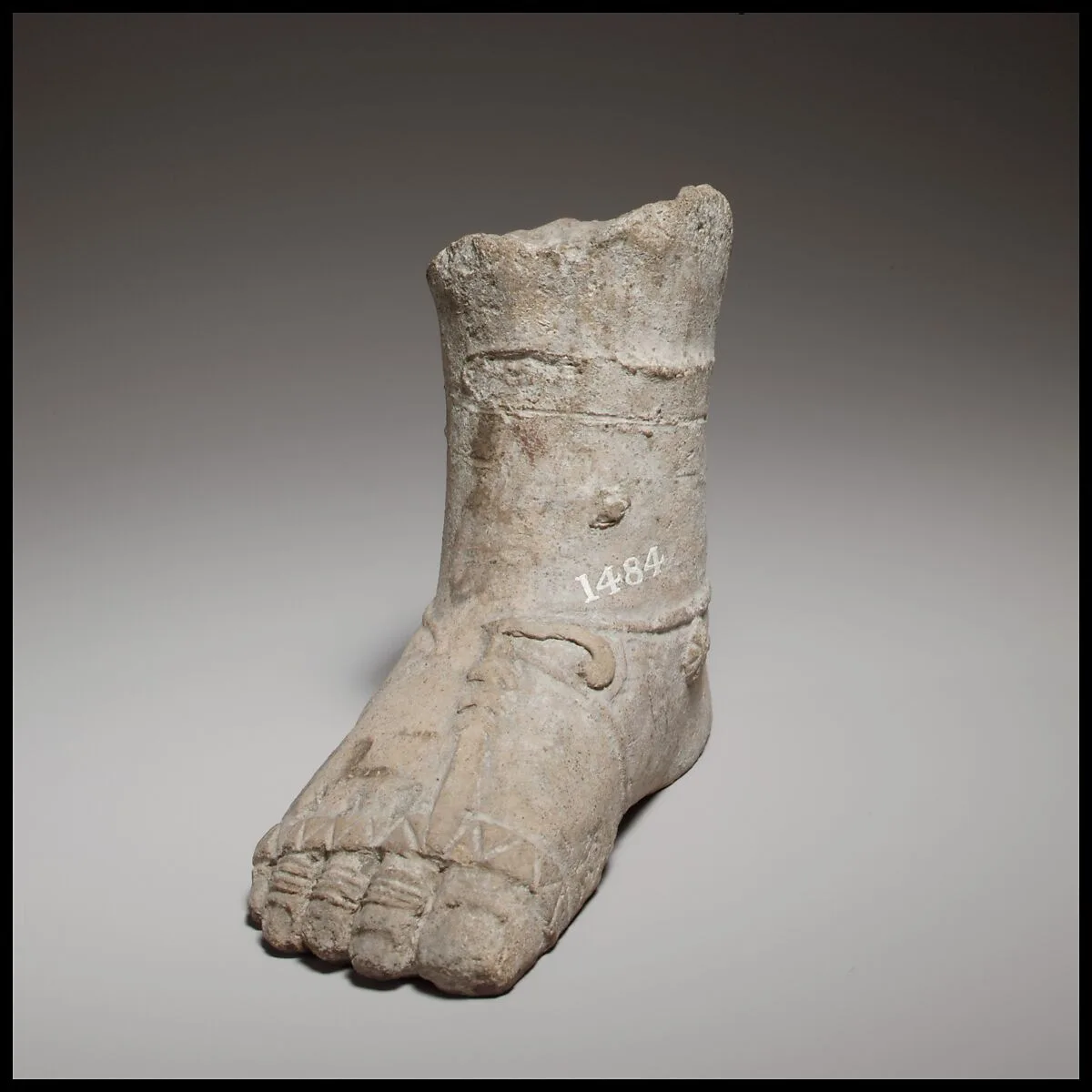 Right foot — Unknown