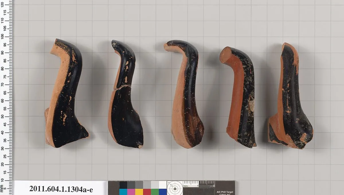 Terracotta fragments of kylikes (drinking cups) — Unknown