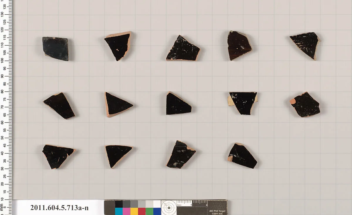 Terracotta fragments of kylikes (drinking cups) — Unknown
