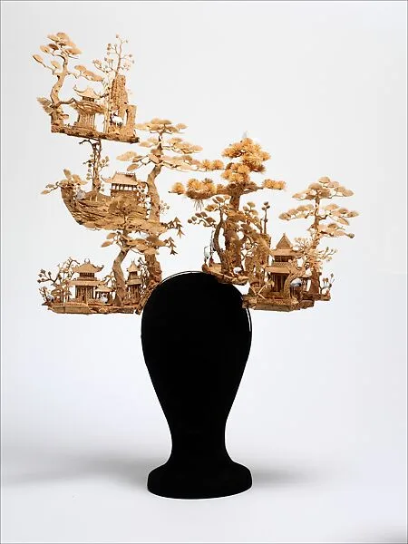"Chinese Garden" — Alexander McQueen|Philip Treacy|Alexander McQueen
