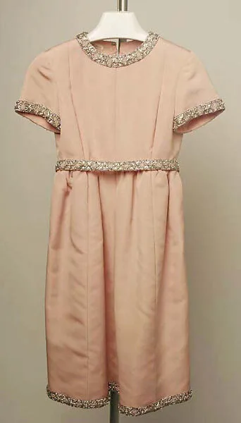 Evening dress — Yves Saint Laurent|Yves Saint Laurent