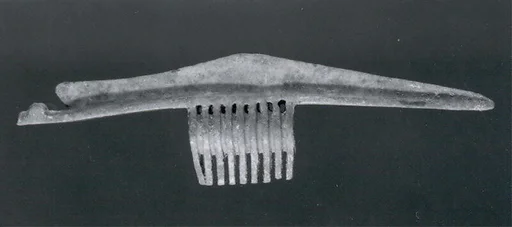 Axe head
