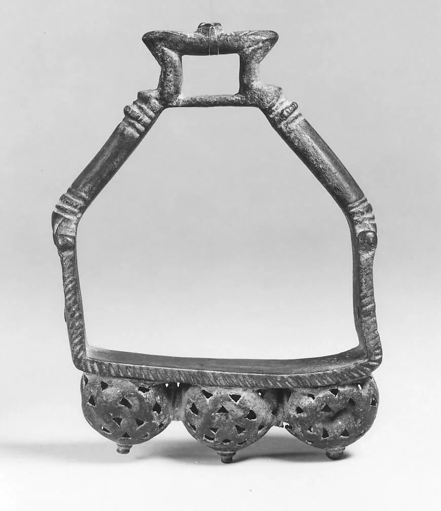 Stirrup with bells — Unknown