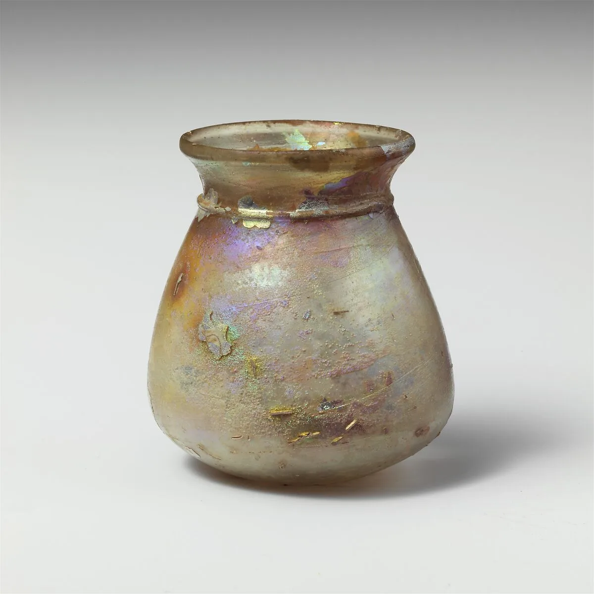 Glass jar — Unknown