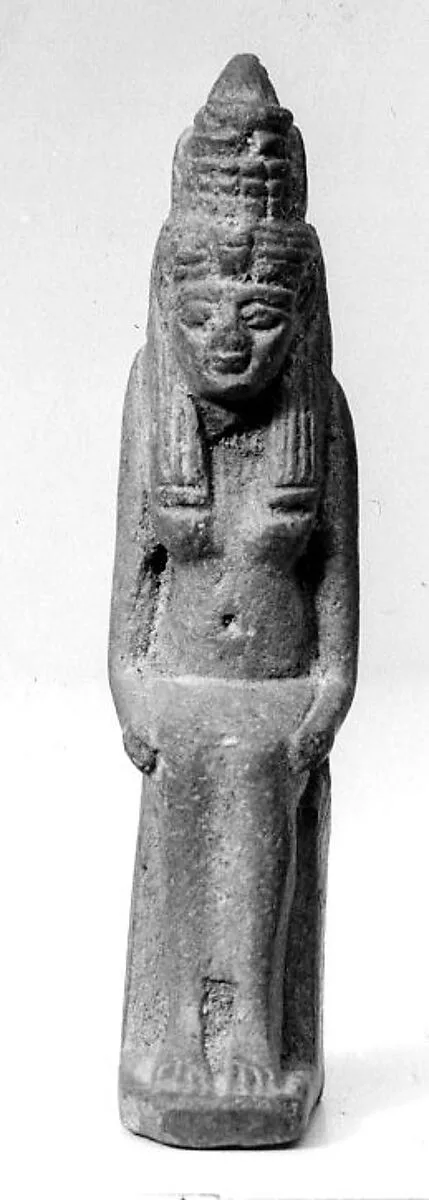 Amulet of the goddess Hatmehyt — Unknown