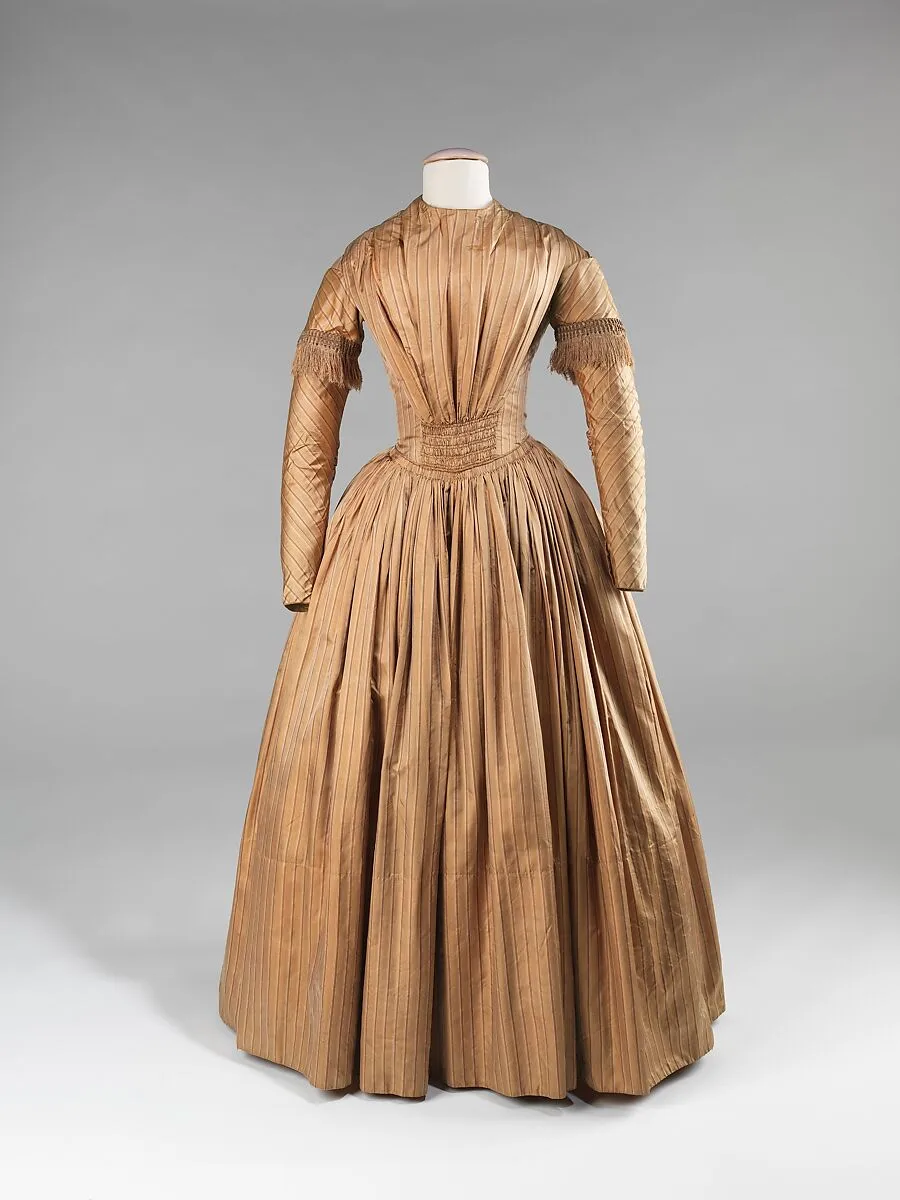 Afternoon dress — Unknown