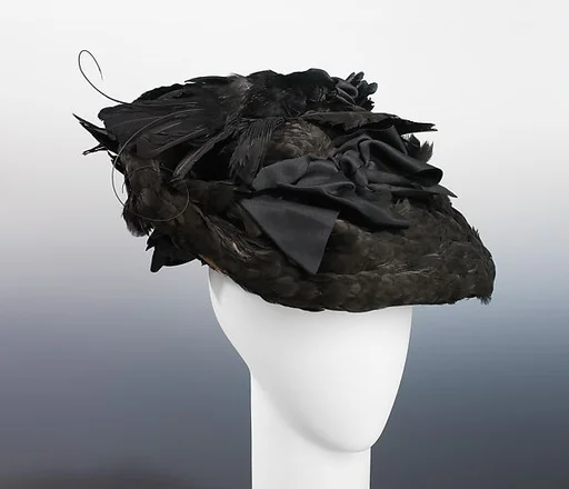 Mourning hat