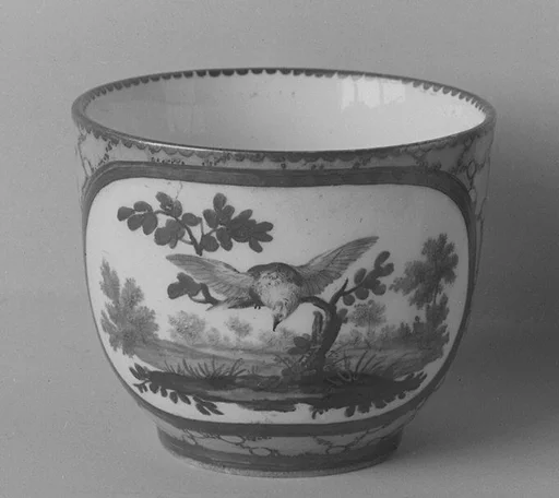 Cup with handle