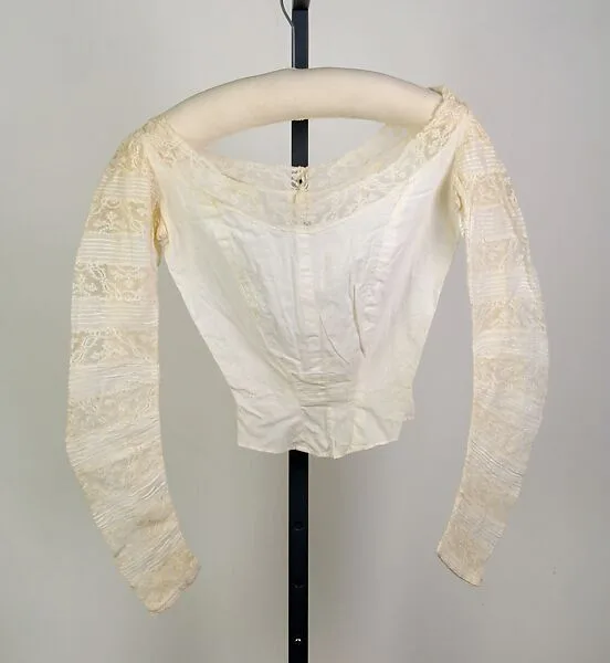 Blouse — Unknown