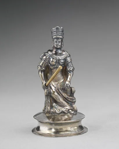Chessman (Queen)