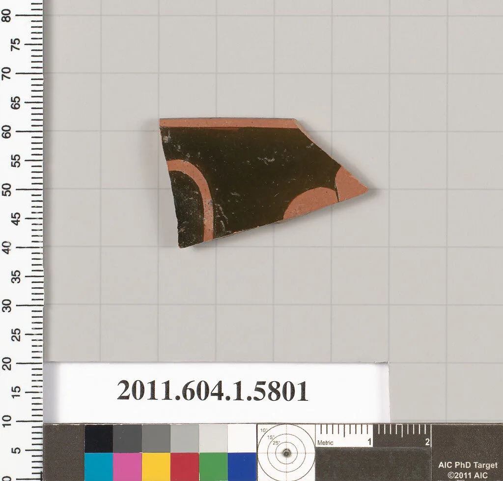 Terracotta rim fragment of a kylix: eye-cup (drinking cup) — Unknown
