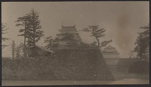 [Edo Palace, Tokyo, Japan]