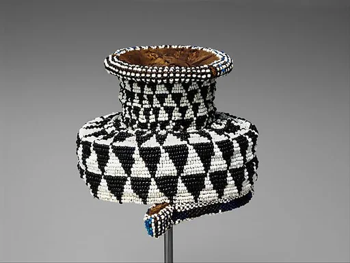 Headdress (Mpaan)