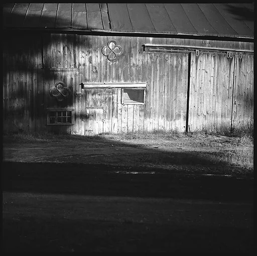 [8 Exterior Details of a Barn]
