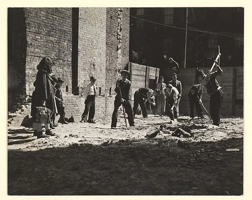 Building Playground - Hudson Guild, New York City