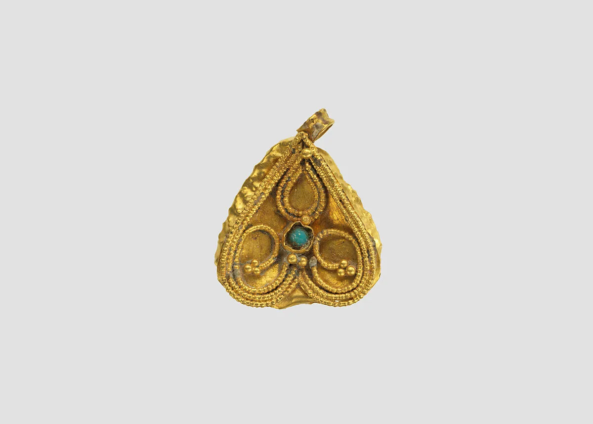 Pendant — Unknown
