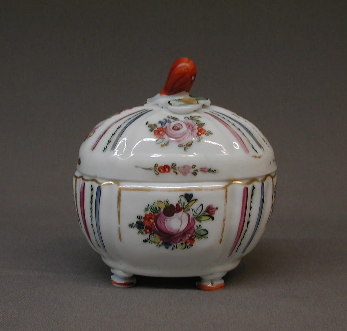 Bowl with cover — Unknown