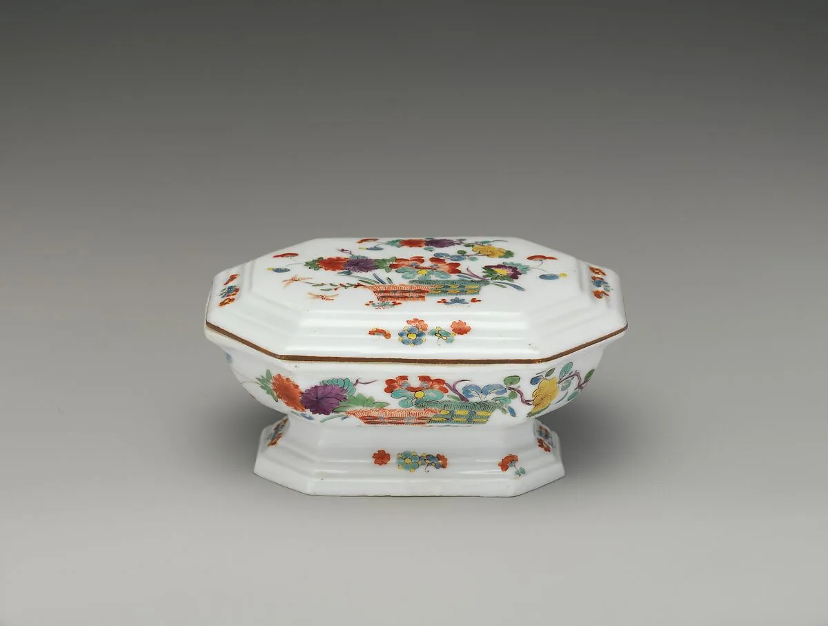 Spice box — Meissen Manufactory