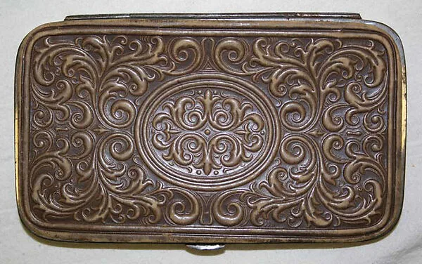 Cigarette case — Unknown
