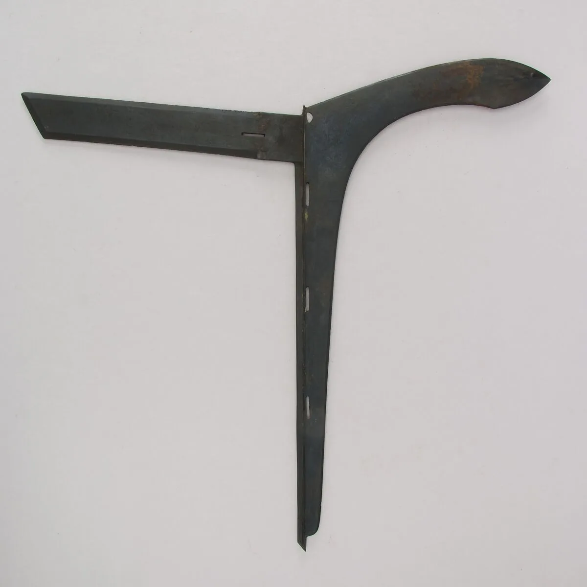 Pair of Dagger-Axes (<i>Ge</i>) — Unknown