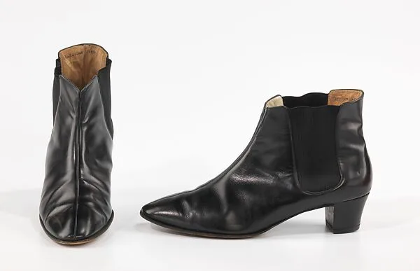 Boots — Mr. David Evins