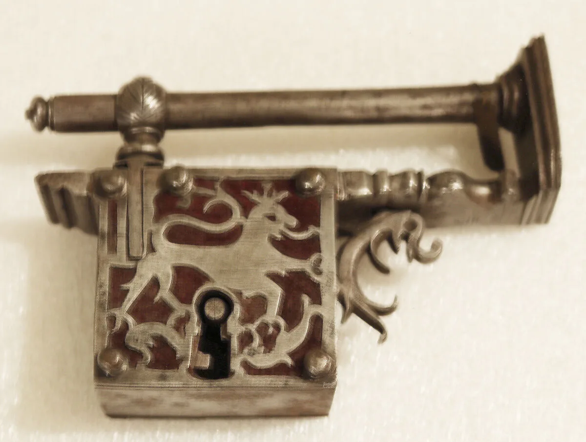 Padlock — Unknown