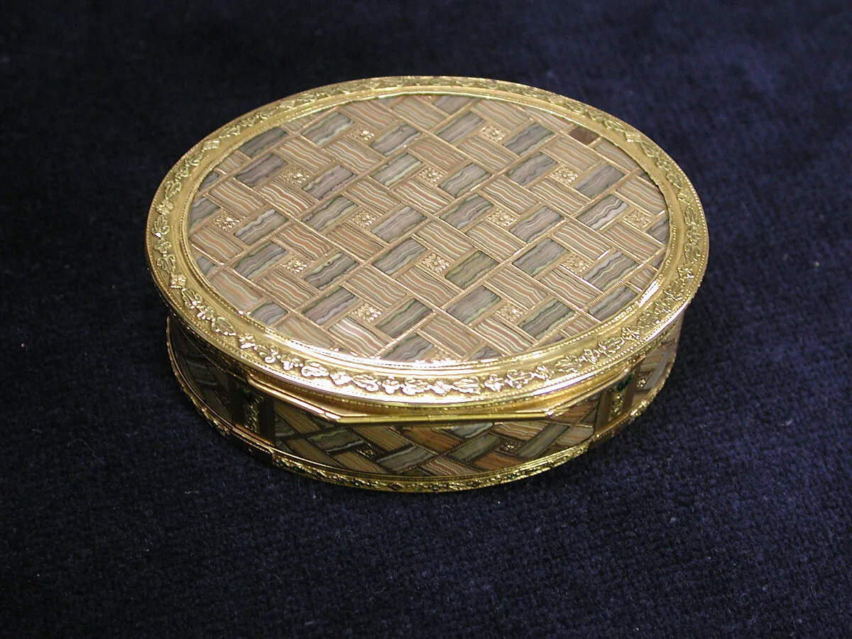 Snuffbox — Unknown