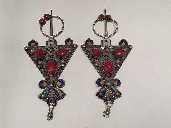 Fibula, One of a Pair — Unknown