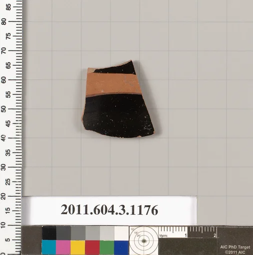 Terracotta fragment of a mastoid (drinking cup with narrow base) or a kyathos (cup-shaped ladle)