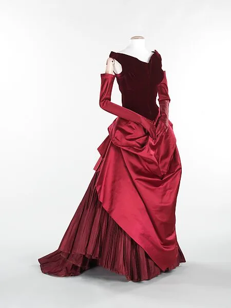 Ball gown — Charles James