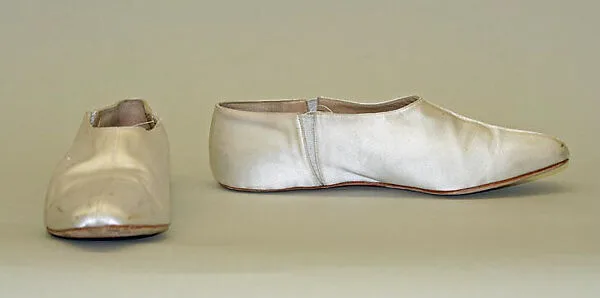 Evening ensemble — Isaac Mizrahi|Manolo Blahnik