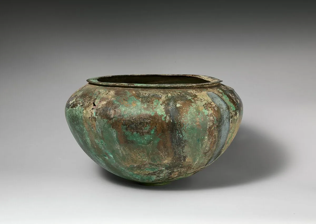 Bronze cauldron — Unknown