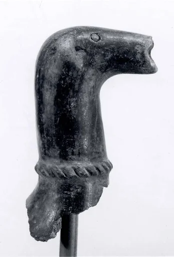 Jar spout with animal head