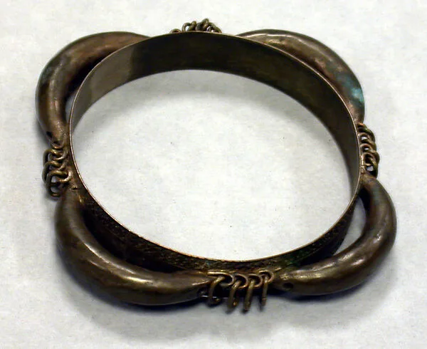 Bracelet — Unknown