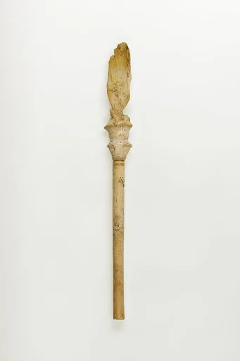 Cosmetic spoon