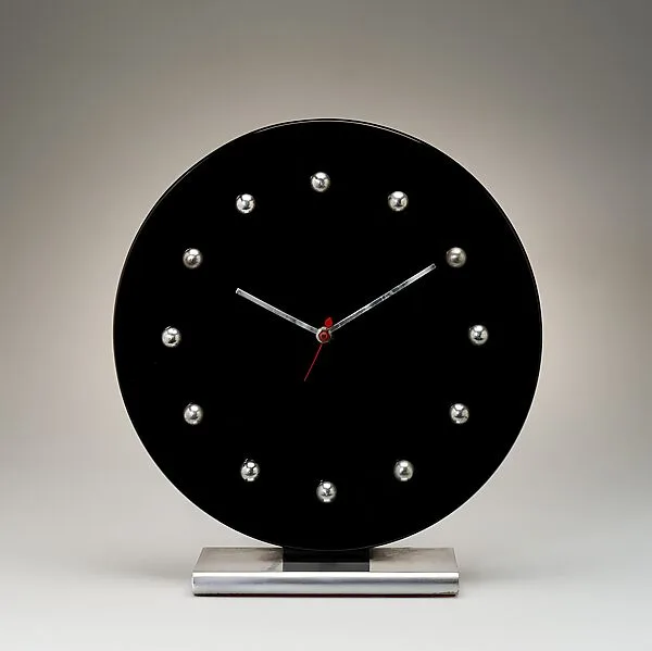 Electric clock — Gilbert Rohde|The Herman Miller Furniture Company, Zeeland, MI