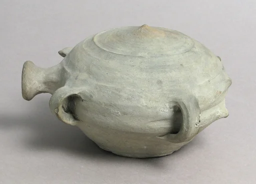 Bottle, Pilgrim