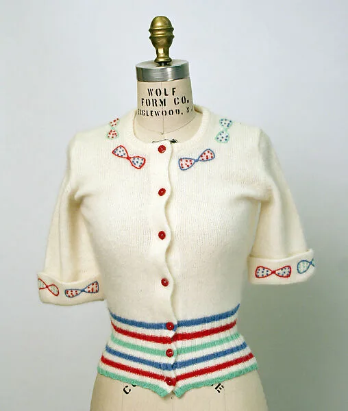 Pullover sweater — Jean Cacharel