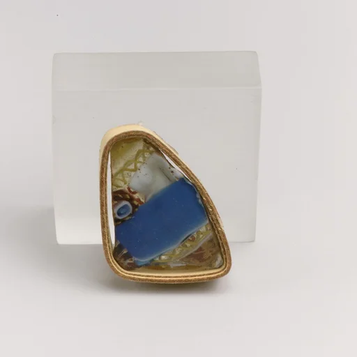 Glass striped mosaic bowl fragment