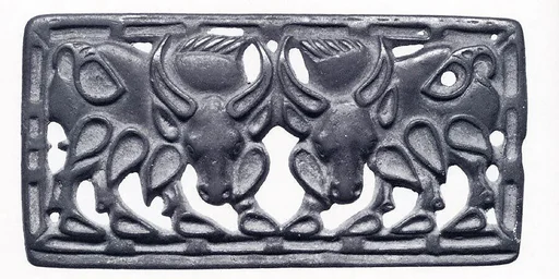 雙牛紋青銅牌飾|Plaque with Two Yaks