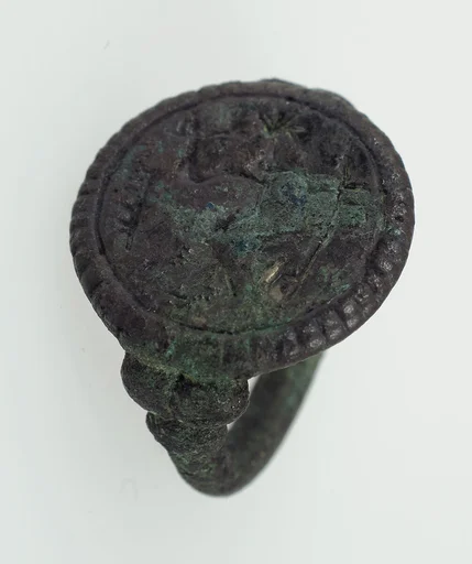Finger Ring