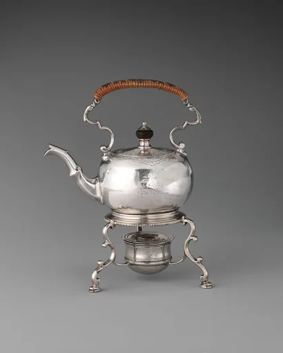 Miniature kettle and stand