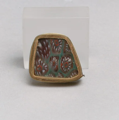 Glass mosaic fragment